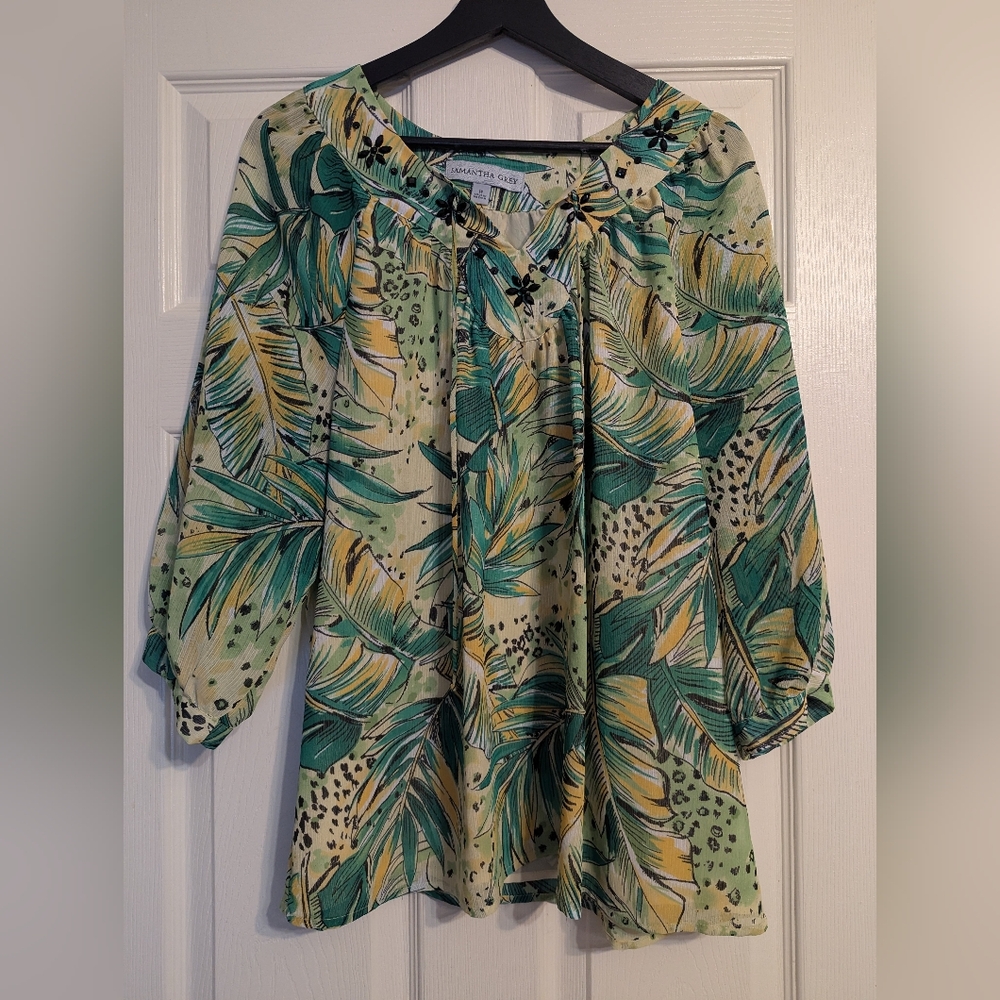 Samantha Grey Leaf Patterned Women's Blouse EUC